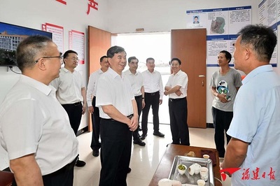 堅定信心抓發(fā)展 攻堅克難促四穩(wěn) 全面提升治理服務水平